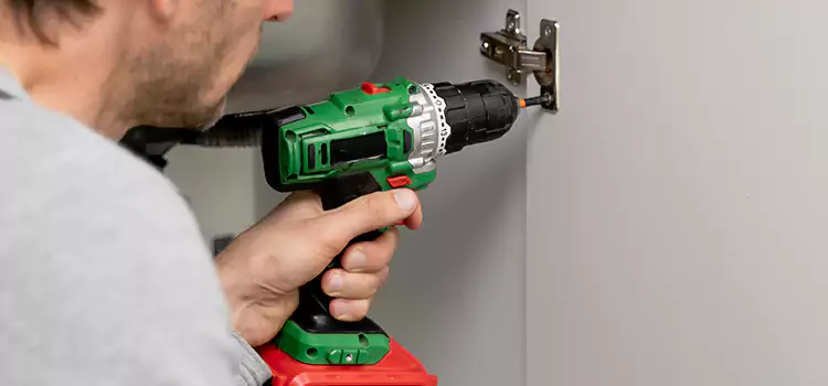 Commercial Door Hinge Repair Gretna